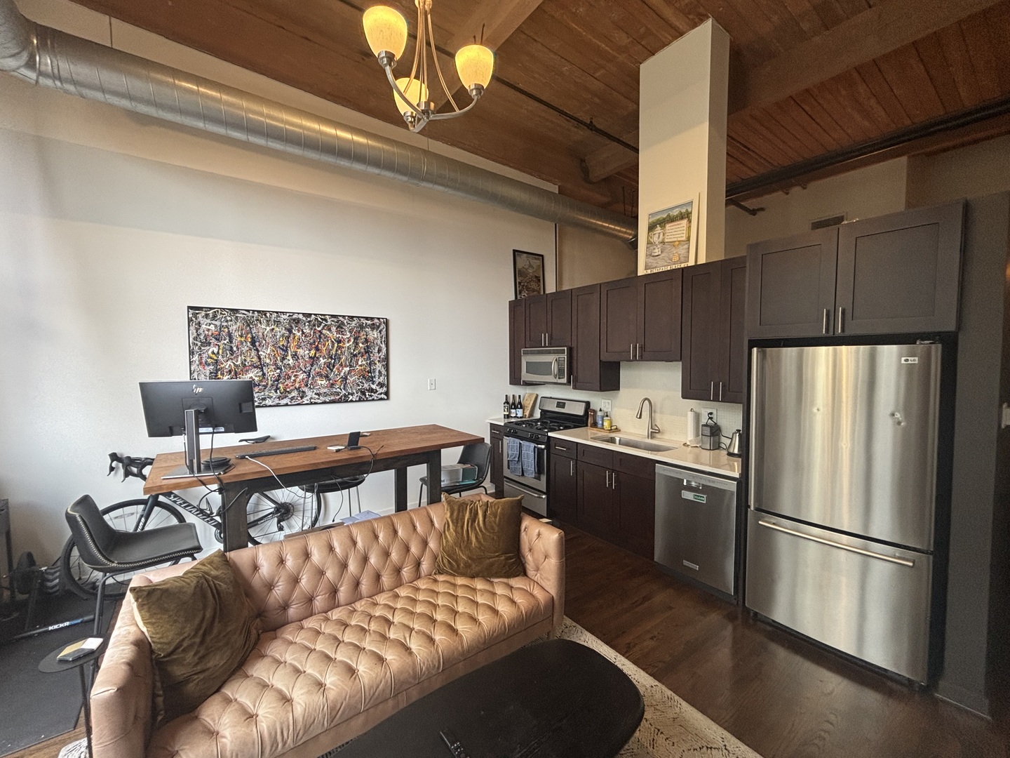 215 N Aberdeen Street 607B