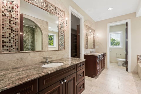 Tiny photo for 7000 N Kilpatrick Avenue, Lincolnwood, IL 60712 (MLS # 12670078)