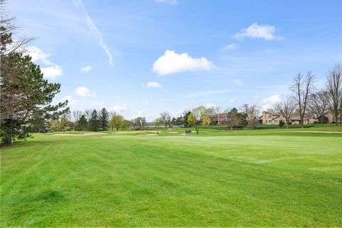 Tiny photo for 1760 Pebble Beach Drive, Hoffman Estates, IL 60169 (MLS # 12618426)