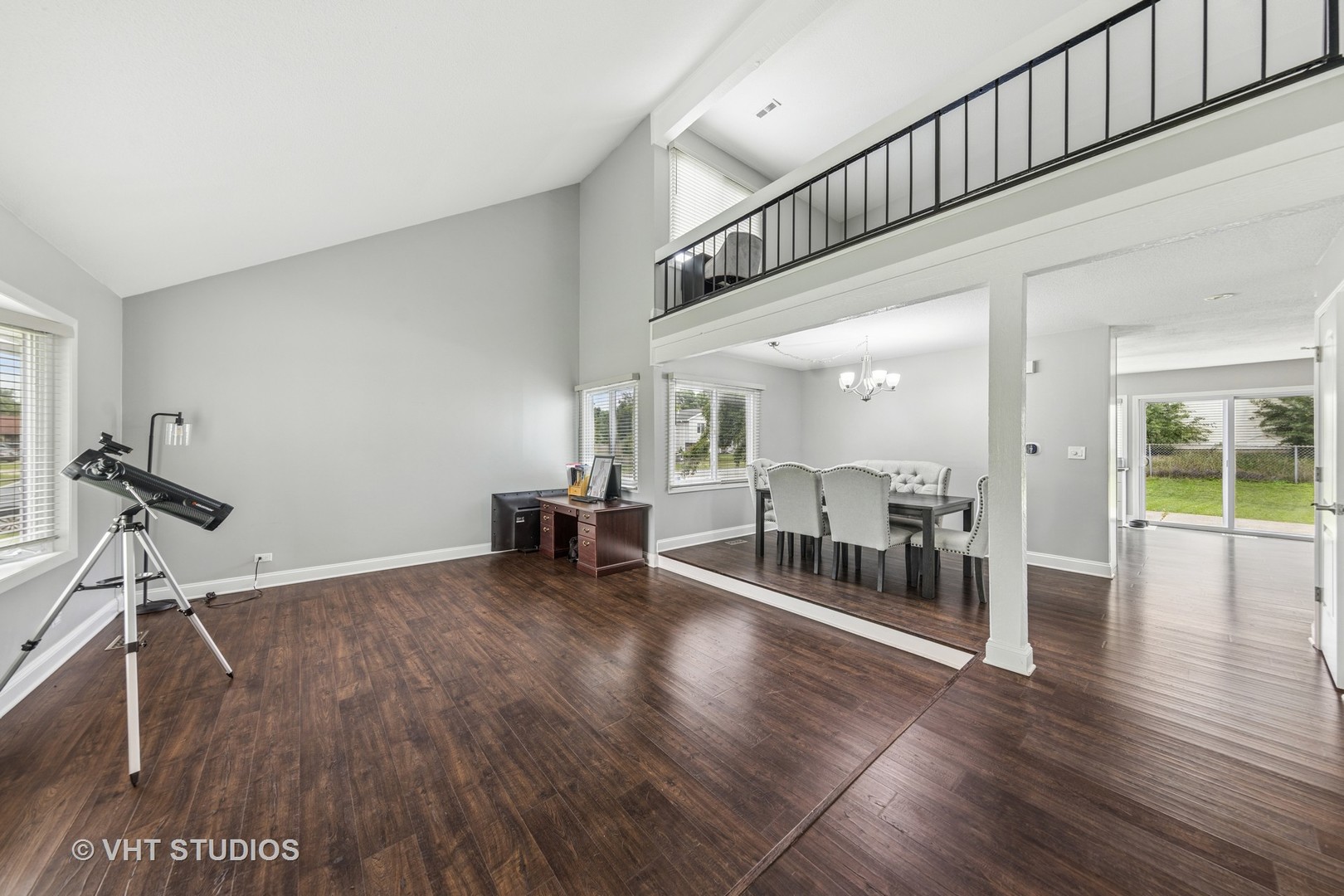 5325 Arlington Circle