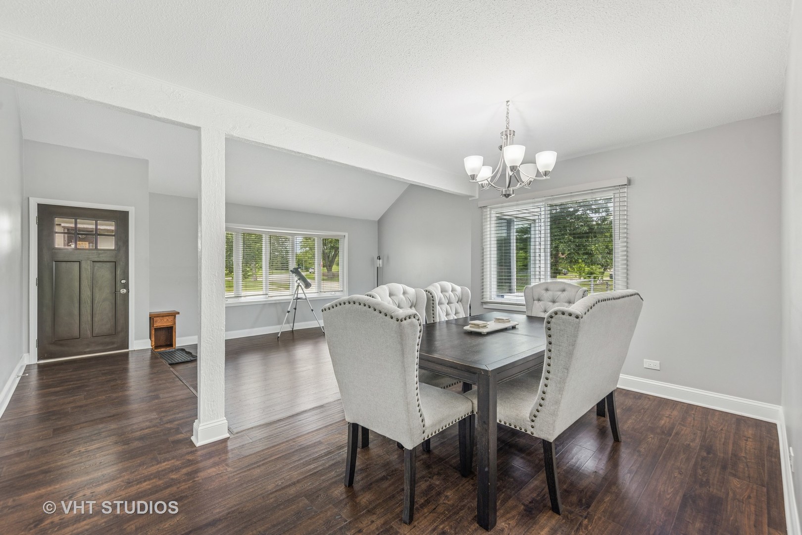 5325 Arlington Circle