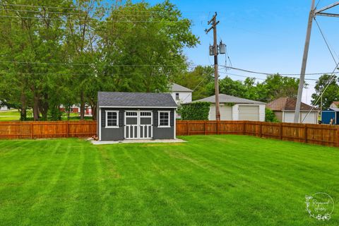 Tiny photo for 185 S Ames Street, Cabery, IL 60919 (MLS # 12657046)