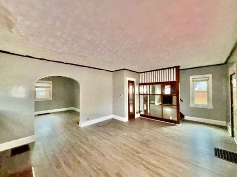 Tiny photo for 410 Oakley Avenue, Rockford, IL 61101 (MLS # 12522126)