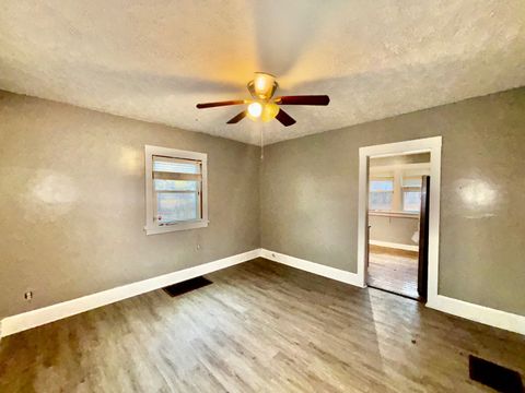 Tiny photo for 410 Oakley Avenue, Rockford, IL 61101 (MLS # 12522126)