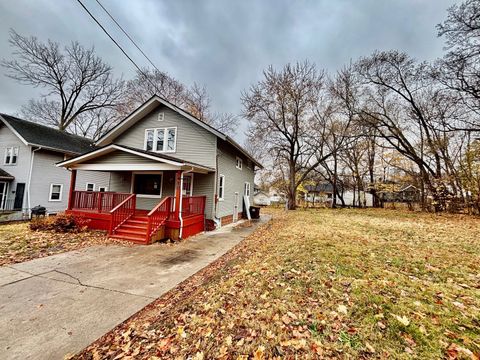 Tiny photo for 410 Oakley Avenue, Rockford, IL 61101 (MLS # 12522126)