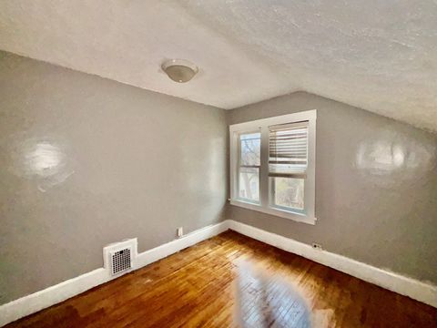 Tiny photo for 410 Oakley Avenue, Rockford, IL 61101 (MLS # 12522126)