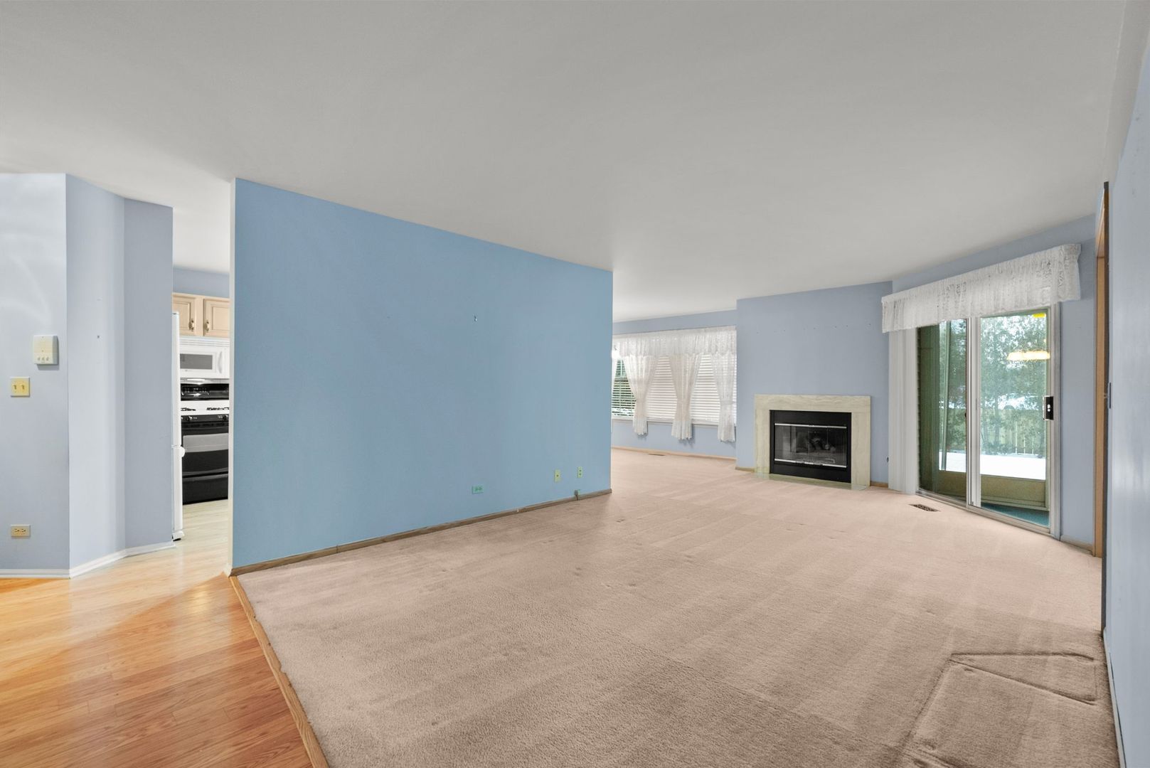 1010 BUTTERNUT Lane B