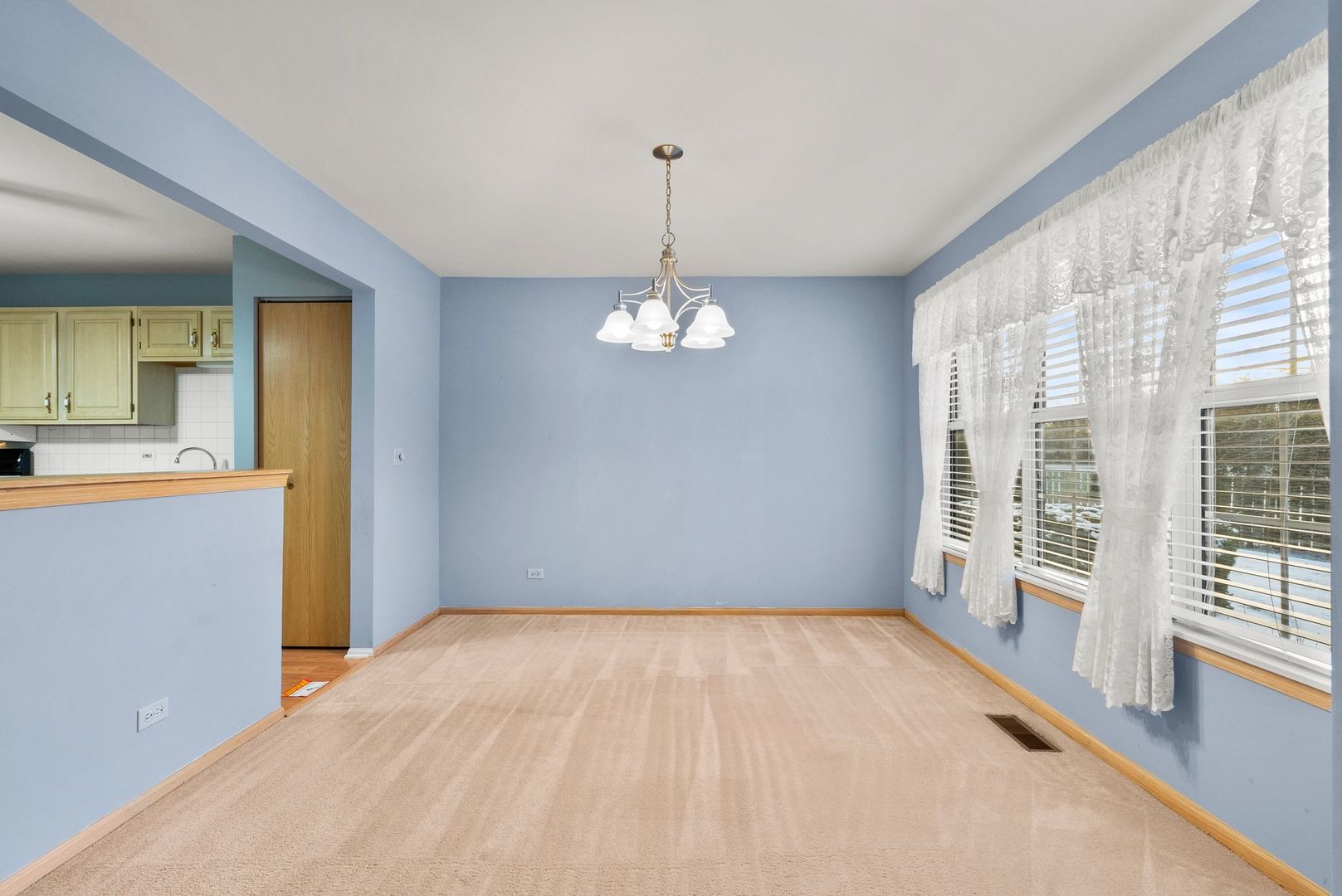 1010 BUTTERNUT Lane B