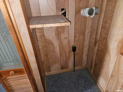 Tiny photo for 1105 Organ Street, Eldorado, IL 62930 (MLS # EB459962)