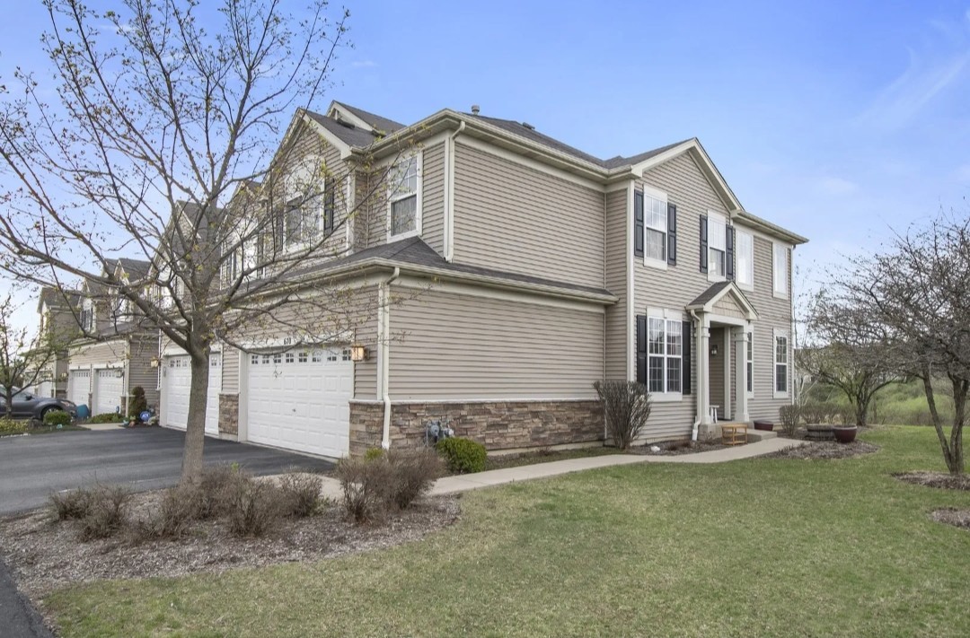670 S Jade Lane 670