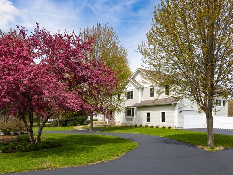 Photo of 4308 Birch Drive, Gurnee, IL 60031 (MLS # 12628978)