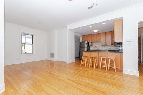 Tiny photo for 646 Adams Street #1W, Oak Park, IL 60304 (MLS # 12720876)