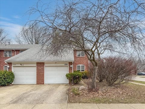 Photo of 1320 Brighton Drive, Urbana, IL 61801 (MLS # 12573945)