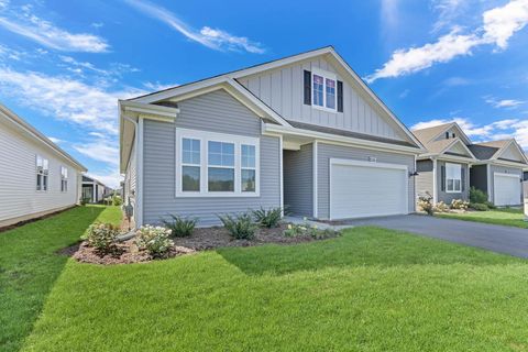 Tiny photo for 2281 Redwood Trail, Wonder Lake, IL 60097 (MLS # 12529029)