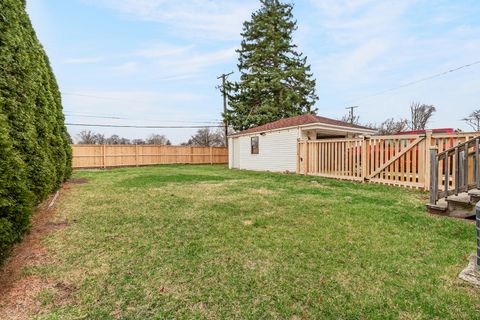Tiny photo for 1800 Mayfair Avenue, Westchester, IL 60154 (MLS # 12593730)