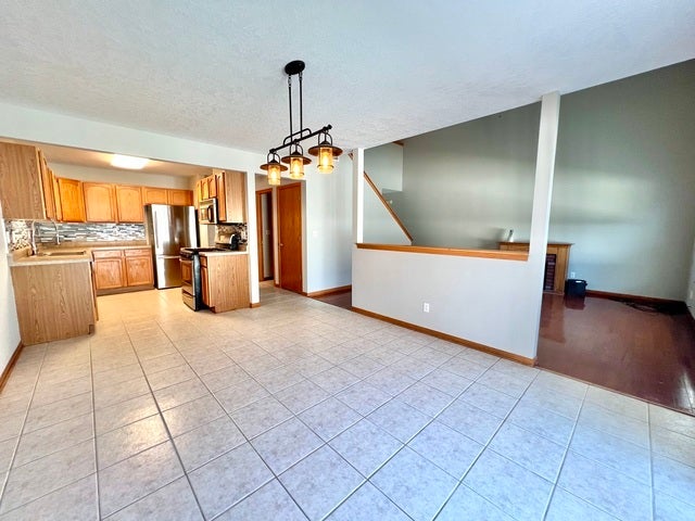 1172 Rose Drive