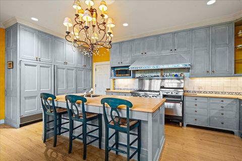 Tiny photo for 788 E Woodland Road, Lake Forest, IL 60045 (MLS # 12468415)