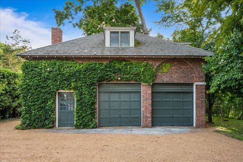 Tiny photo for 788 E Woodland Road, Lake Forest, IL 60045 (MLS # 12468415)