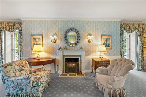 Tiny photo for 788 E Woodland Road, Lake Forest, IL 60045 (MLS # 12468415)