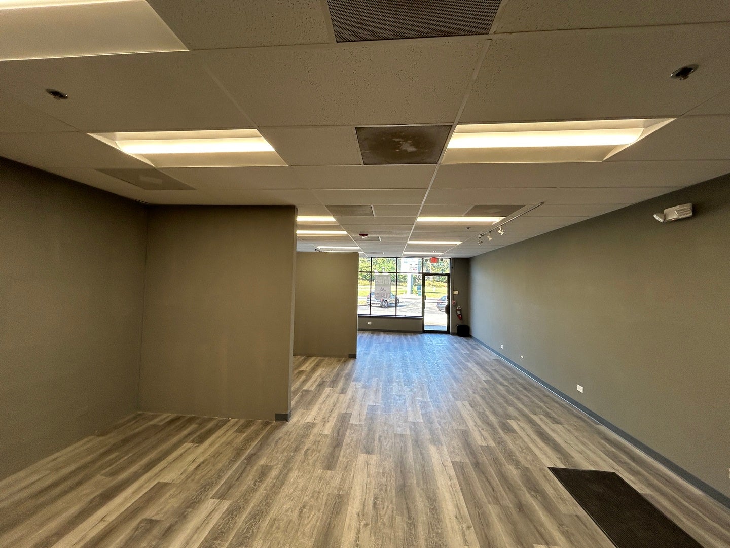 1520 W Algonquin Road