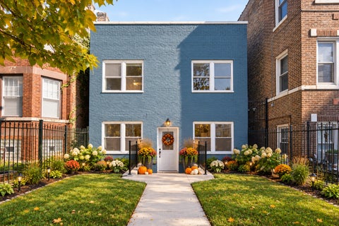 Photo of 4642 W Monroe Street, Chicago, IL 60644 (MLS # 12772687)