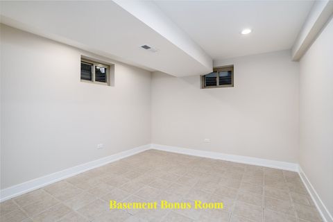 Tiny photo for 530 Cumberland Trail, Elgin, IL 60123 (MLS # 12604056)