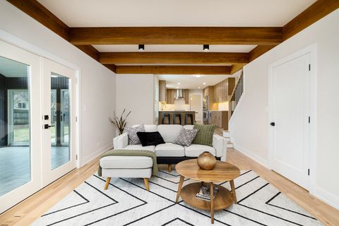 Tiny photo for 530 Cumberland Trail, Elgin, IL 60123 (MLS # 12604056)