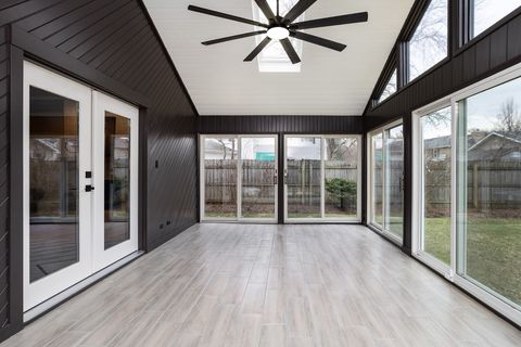 Tiny photo for 530 Cumberland Trail, Elgin, IL 60123 (MLS # 12604056)