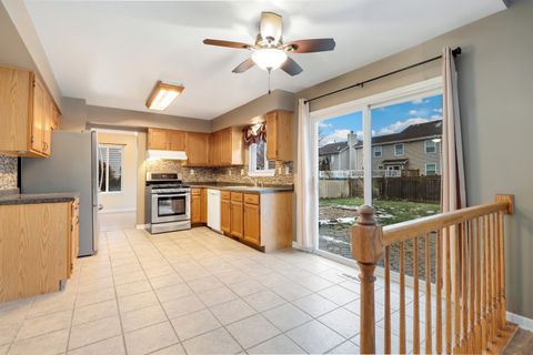 Tiny photo for 20950 W Bloomfield Drive, Plainfield, IL 60544 (MLS # 12533974)