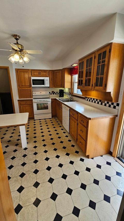 Tiny photo for 1614 Forest Road, La Grange Park, IL 60526 (MLS # 12709758)