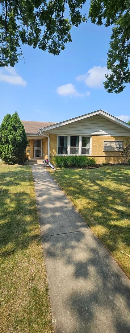 Tiny photo for 1614 Forest Road, La Grange Park, IL 60526 (MLS # 12709758)