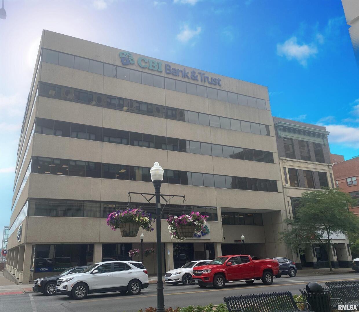 Photo 1 of 10 — 101 W 2ND Street 400A-B, Davenport, IA 52801