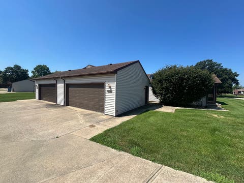 Photo of 912 Pomona Drive #912, Champaign, IL 61822 (MLS # 12704304)
