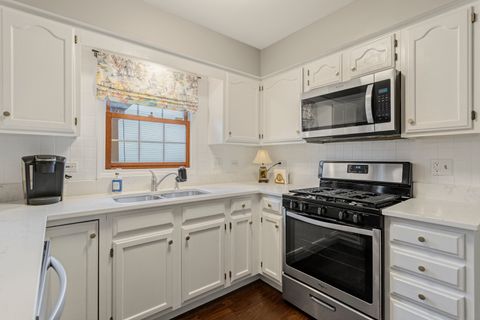 Tiny photo for 27W214 Heather Lane, Winfield, IL 60190 (MLS # 12548103)