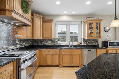 Tiny photo for 21261 Somerset Street, Shorewood, IL 60404 (MLS # 12611858)