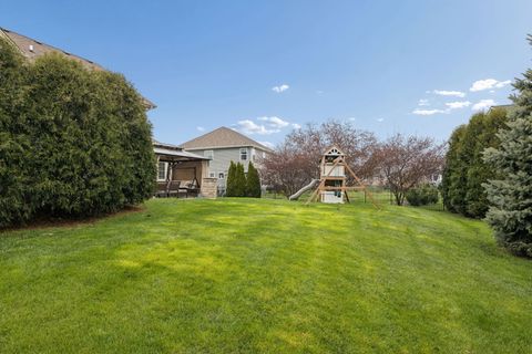 Tiny photo for 21261 Somerset Street, Shorewood, IL 60404 (MLS # 12611858)