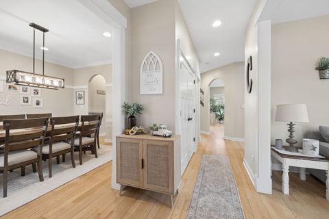 Tiny photo for 21261 Somerset Street, Shorewood, IL 60404 (MLS # 12611858)