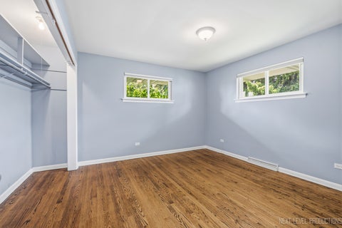 Tiny photo for 15 S 10th Street, St. Charles, IL 60174 (MLS # 12752058)