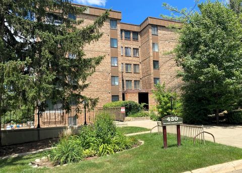 430 Walnut Avenue 2201 Lisle IL 60532