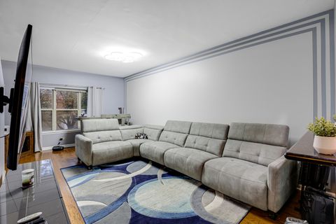 Tiny photo for 1150 E 46TH Street, Chicago, IL 60653 (MLS # 12467267)