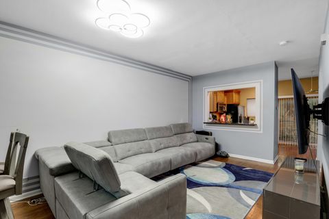 Tiny photo for 1150 E 46TH Street, Chicago, IL 60653 (MLS # 12467267)