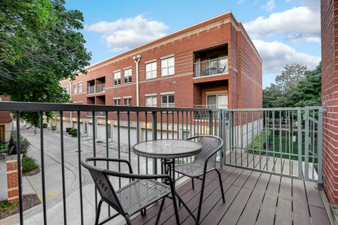 Tiny photo for 1150 E 46TH Street, Chicago, IL 60653 (MLS # 12467267)