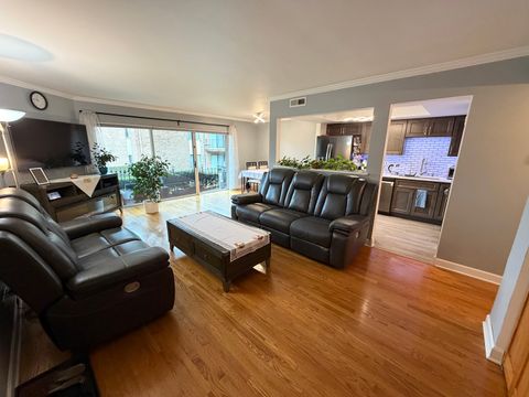 Tiny photo for 9111 S Roberts Road #8A, Hickory Hills, IL 60457 (MLS # 12612961)