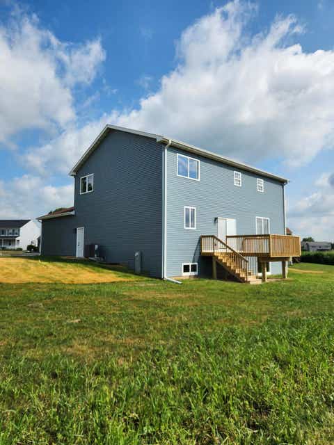 Tiny photo for 830 Bach Court, Woodstock, IL 60098 (MLS # 12719523)