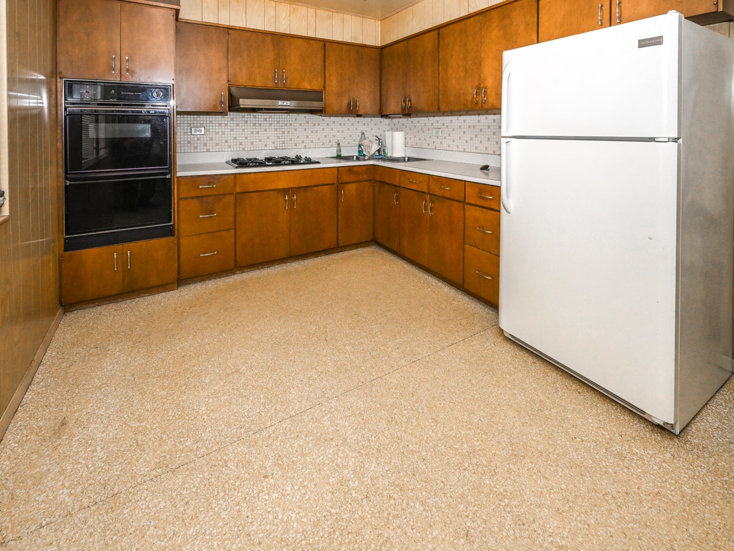 2128 N 72nd Court