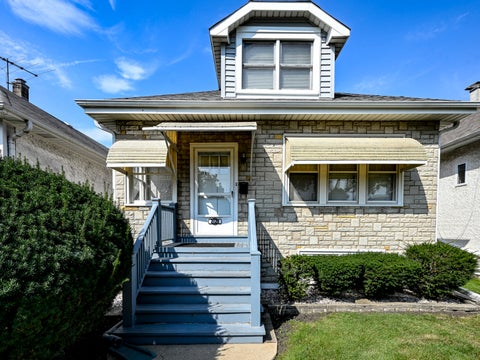 Photo of 2128 N 72nd Court, Elmwood Park, IL 60707 (MLS # 12750365)