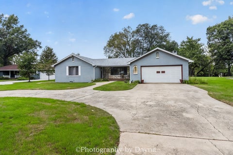 Tiny photo for 1930 Bittersweet Drive, St. Anne, IL 60964 (MLS # 12770076)