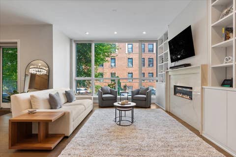 Tiny photo for 1205 W Montana Street #1W, Chicago, IL 60614 (MLS # 12729178)