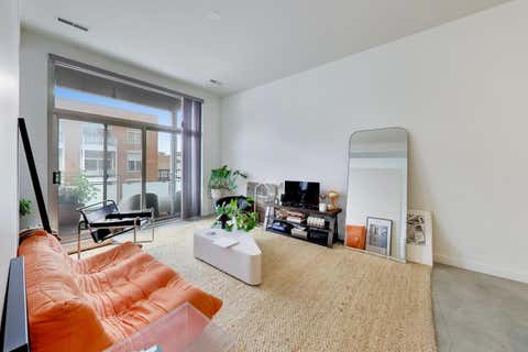 Tiny photo for 939 W Madison Street #504, Chicago, IL 60607 (MLS # 12731700)