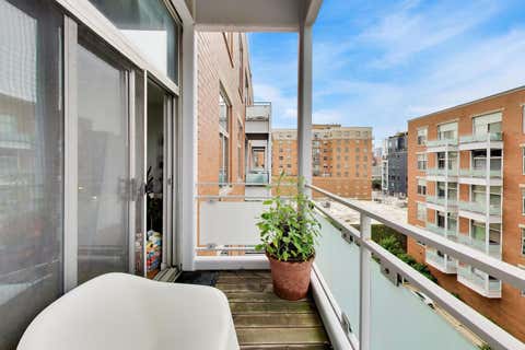 Tiny photo for 939 W Madison Street #504, Chicago, IL 60607 (MLS # 12731700)
